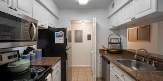 Pine Ridge Apartments Gallery 1