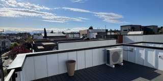 Beautiful Blackwood Home Ballard! Gallery 24