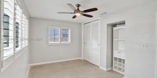 9350 SW 48 St Gallery 32