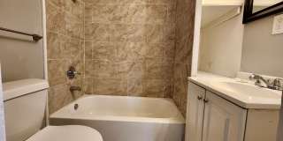 Spacious 4bd house | Laundry hooks ups | Driveway Spacious 4bd house | Laundry hooks ups | Driveway Gallery 9