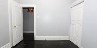 5427 S Blackstone Avenue Gallery 15