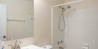 3223 Albert Drive - 1 Gallery 21