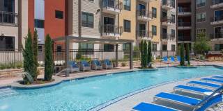 4648 Mueller Blvd Gallery 1