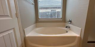 1512 Westminster Avenue Gallery 12