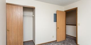 Silver Maple Apartment Homes Gallery 7