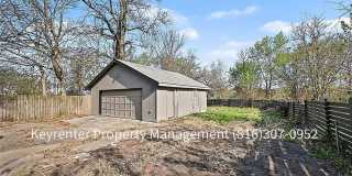 4 Bedroom 2 bath Gallery 18