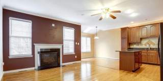 25859 KIRKWOOD Square Gallery 9