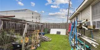 406 IRIS Avenue Gallery 9