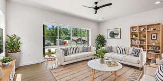 ***947 SE 10th*** Gallery 5