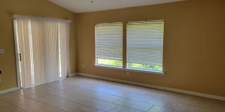 Spacious 3 bed 2 bath Home for rent! Gallery 12