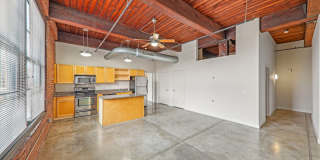 Stadium Loft Apartments Gallery 8