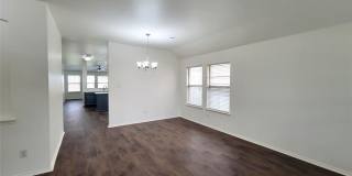 2004 Helmoken Falls Drive Gallery 2