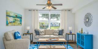 Madalyn Landing Gallery 1