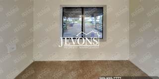 Enjoy the new appliances in this lovely single-family home located in the heart of Tacoma Gallery 36