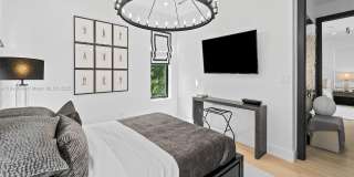 1610 NE 4th Pl 1610 NE 4th Pl Gallery 30