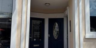 284 Main Street Gallery 1