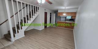 2/1.5 Town House Fresh on the Market Gallery 1