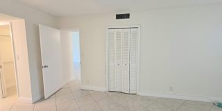 3100 NE 48th Court Gallery 32