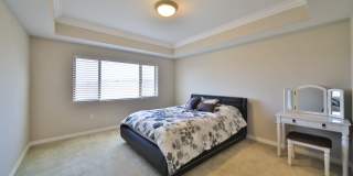 Beautiful 3 Bed/ 2.5 Baths Condo Gallery 8