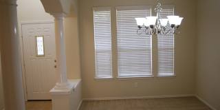 Large 4 BR Clear Creek Area-Convenient to Shopping and Fort Hood! Gallery 1