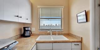 100 Shore Court Gallery 19