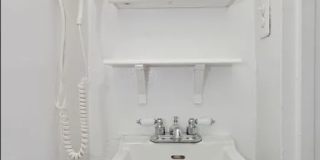 413 W 47th St Gallery 9