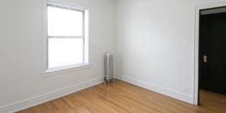 5415 S. Woodlawn Avenue Gallery 36