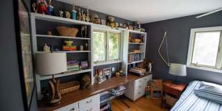 Short Term Rental Family Home Gallery 26
