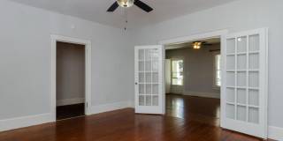 914 Bonham Avenue Gallery 6