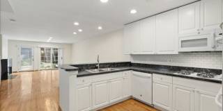 1812 South Dearborn St. Gallery 8