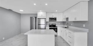 4681 SW 43rd Ter Gallery 1