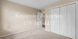 Beautiful 3 Bed, 2 Bath Bentonville Home with Fireplace & Fenced Backyard Gallery 15