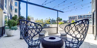 Axis Oakland Gallery 69