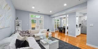 162A Main Street Gallery 7