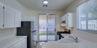 SUMMERLIN BEAUTY*UPGRADED*COMMUNITY POOL*3 BEDROOMS*STAINLESS STEEL APPLIANCES* Gallery 19