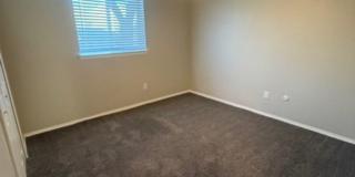 River Walk Apartments Gallery 55
