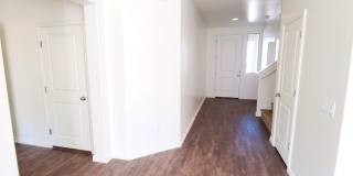 5 Bedroom Home in Little Valley- Pets Negotiable/Move in Special! Gallery 15
