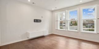Welcome to Union Park at McLean! Gallery 14
