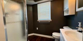 4 Bedroom 2 Bathroom in Harrisburg! Gallery 17