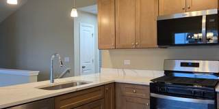 Douglas Fir-2Br/2Ba Rental Home-2nd Floor Gallery 9