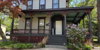 805 Main Street Gallery 1