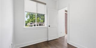 211 Bass Street SW Gallery 10