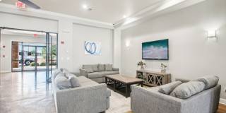 The Flats at MacArthur Gallery 16