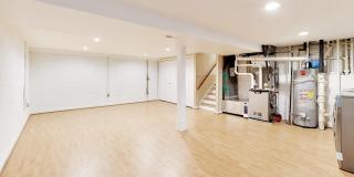 11907 HUNTERS Lane Gallery 31
