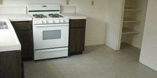 Gorgeous 2 story 2 bedroom 2 bath Townhome Gallery 12
