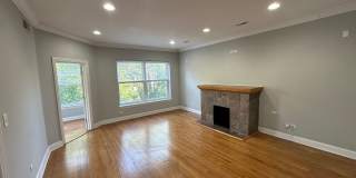 4656 N Monticello Ave Gallery 2