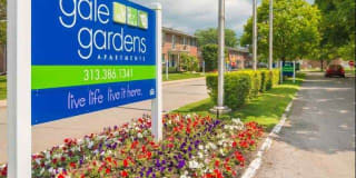 Gale Gardens Apartments Gallery 2