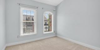 1169 REGAL OAK Drive Gallery 23