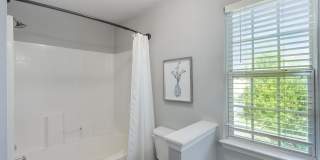 Beautiful end unit in sought-after Nashboro Village Beautiful end unit in sought-after Nashboro Village Gallery 17