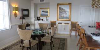 Harborside Club at 701 Gallery 7